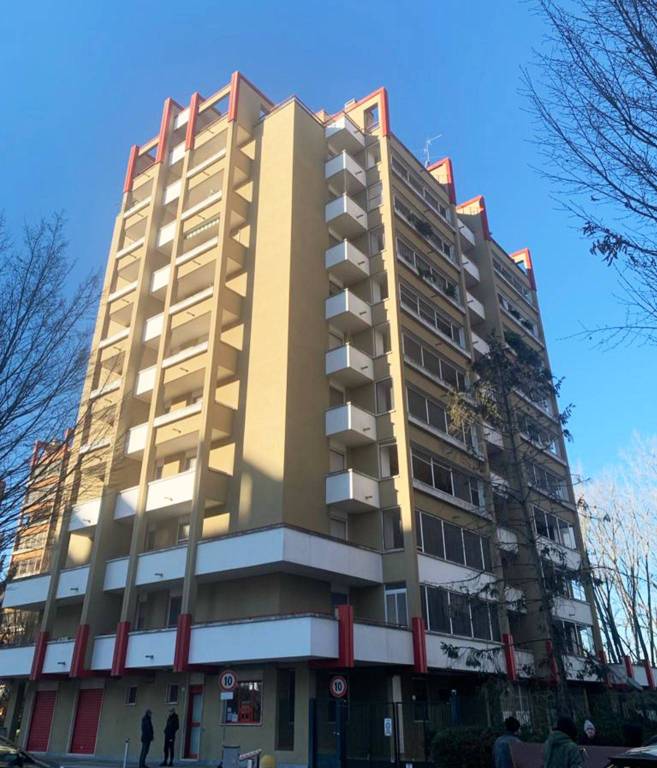 Ampio trilocale con terrazzo-Pieve Emanuele, Via delle Rose - 19 Ampio trilocale con terrazzo-Pieve Emanuele, Via delle Rose - 19