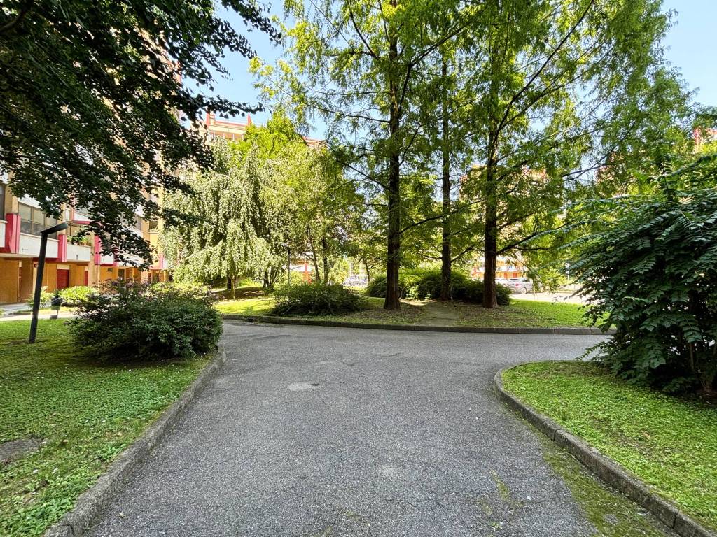 Bilocale con terrazzo di 238 mq – Pieve Emanuele