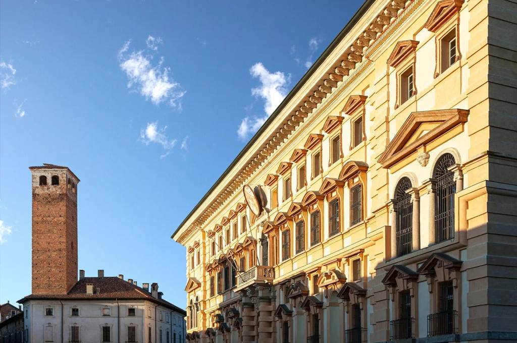 Trilocale, Piazza del Collegio Borromeo - 29