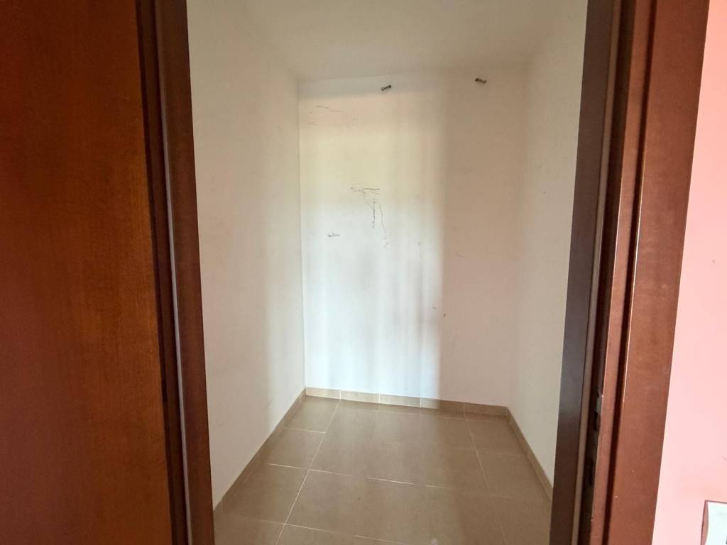 Ampio trilocale con terrazzo-Pieve Emanuele, Via delle Rose - 7