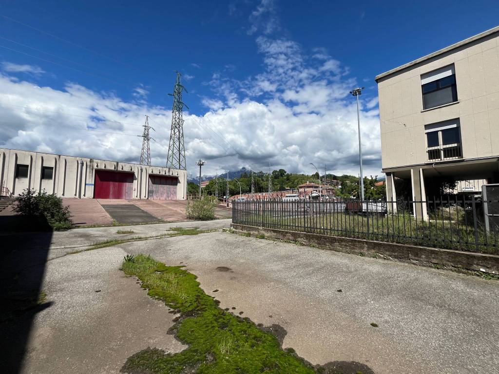 Palazzina con magazzino/parcheggio a Biella - 10 Palazzina con magazzino/parcheggio a Biella - 10