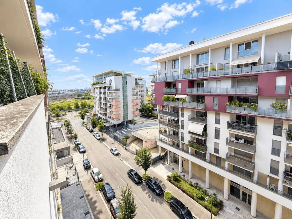 Bilocale arredato con box e balcone, Santa Giulia - 12